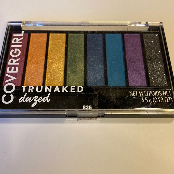 COPY - NEW Covergirl Trunaked eye shadow palette Dazed - Picture 1 of 4